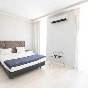 Grande Pensao Residencial Alcobia מלון ליסבון