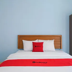 Oyo 1755 De'balcon Indonesia